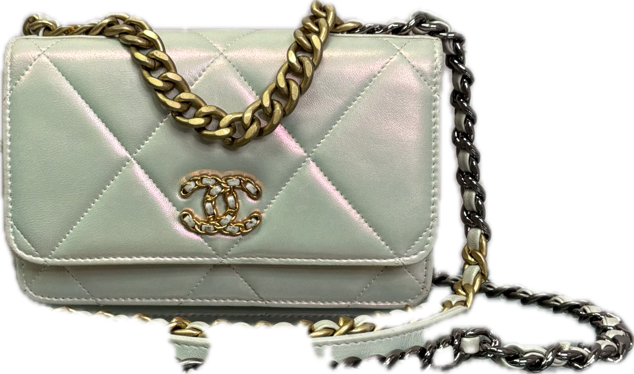 Chanel 19 Pearl Iridescent Quilted WOC Crossbody - Image 2