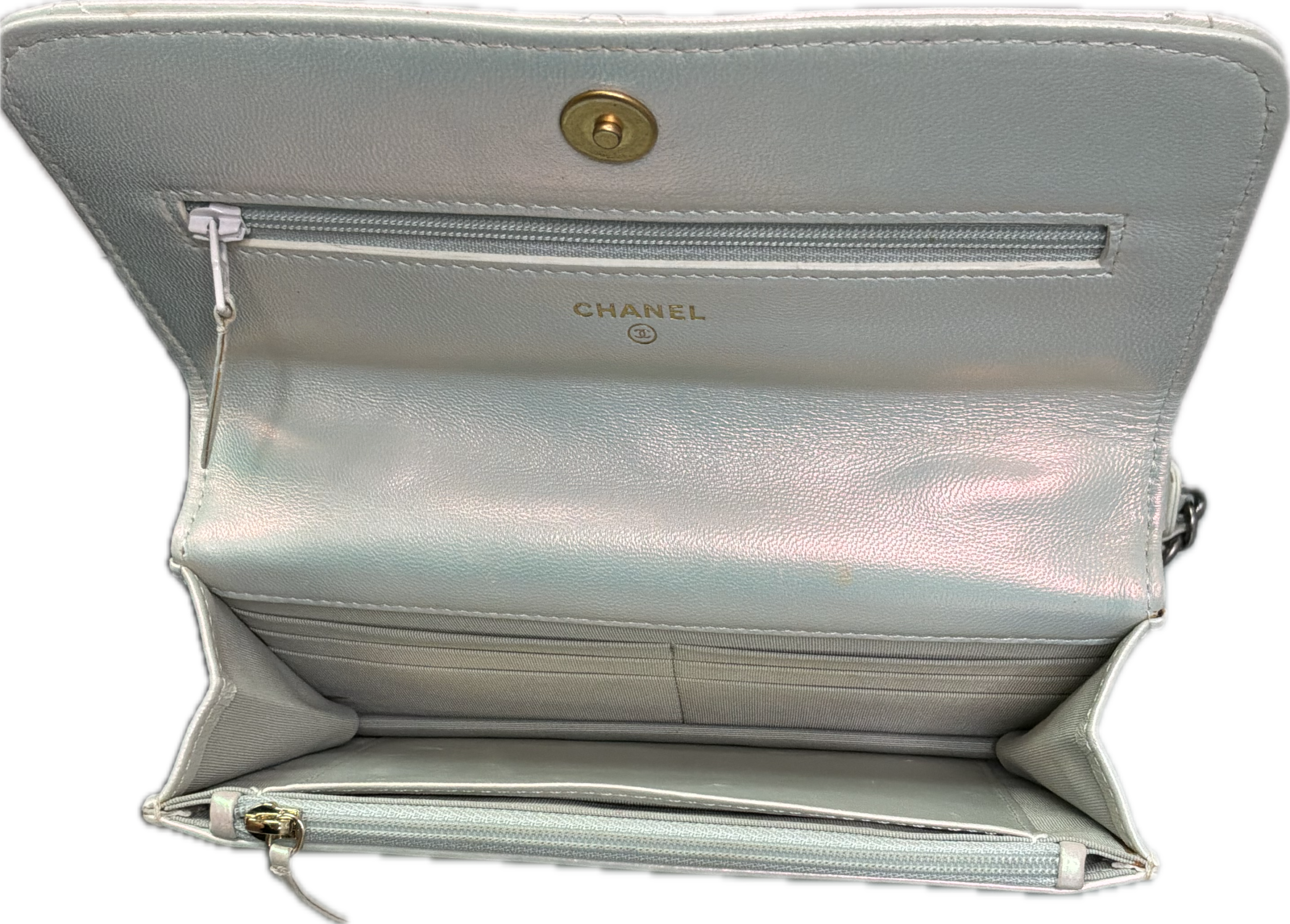 Chanel 19 Pearl Iridescent Quilted WOC Crossbody - Image 9