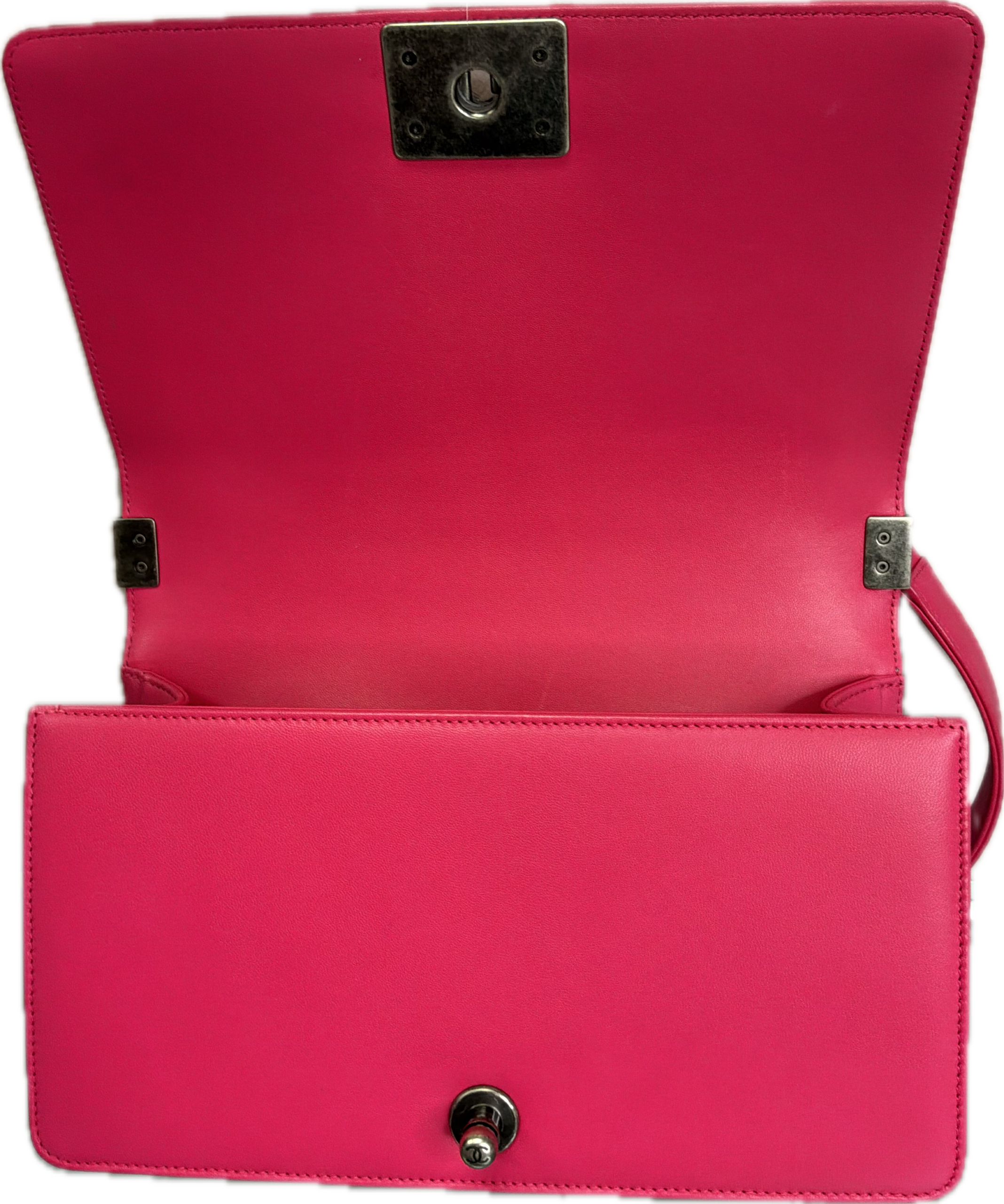 Chanel Medium Boy Bag Hot Pink Quilted Leather Crossbody with Ruthenium Hardware - Image 5