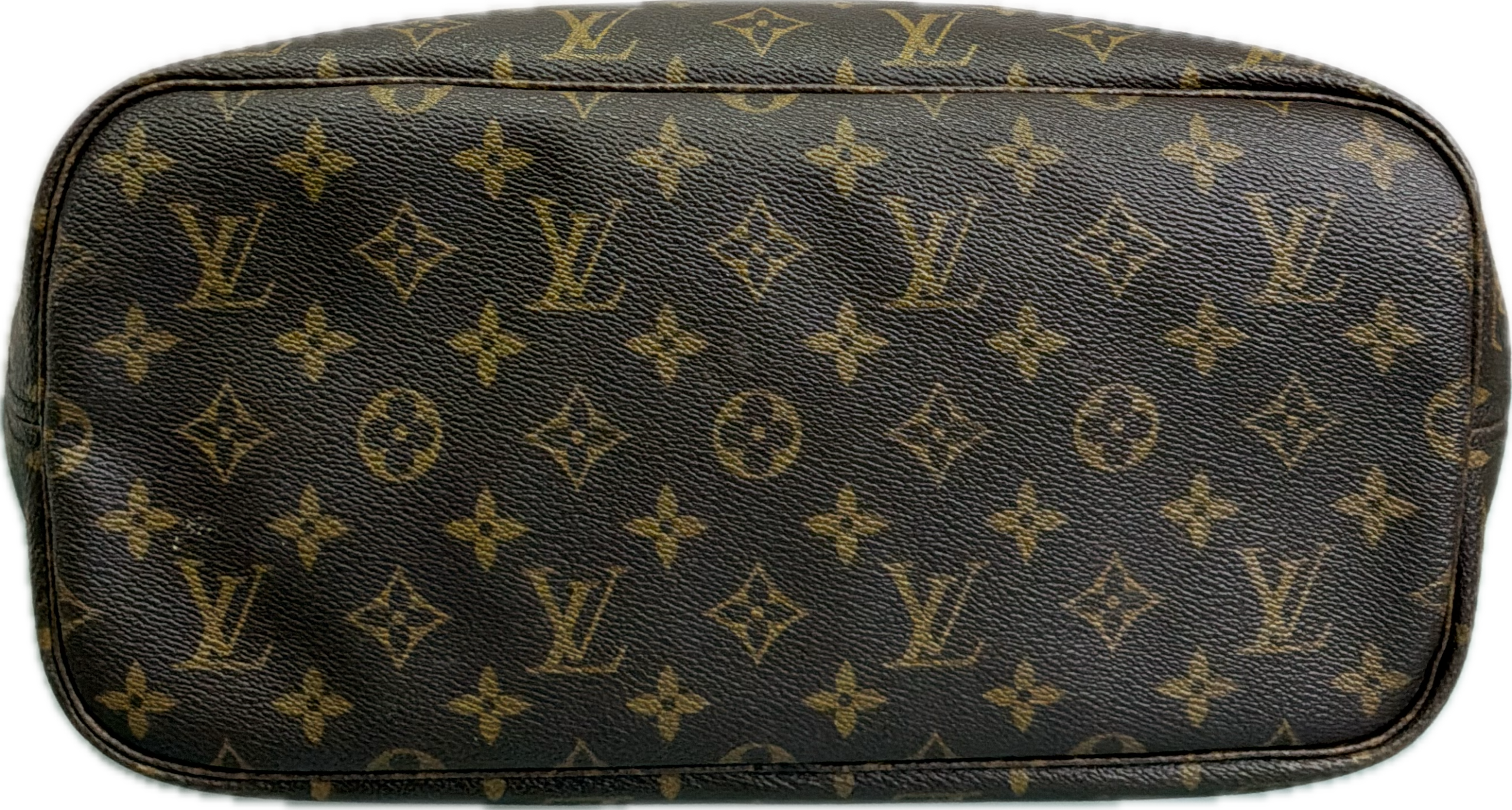 Louis Vuitton Neverfull MM Monogram Canvas Tote Bag - Image 3